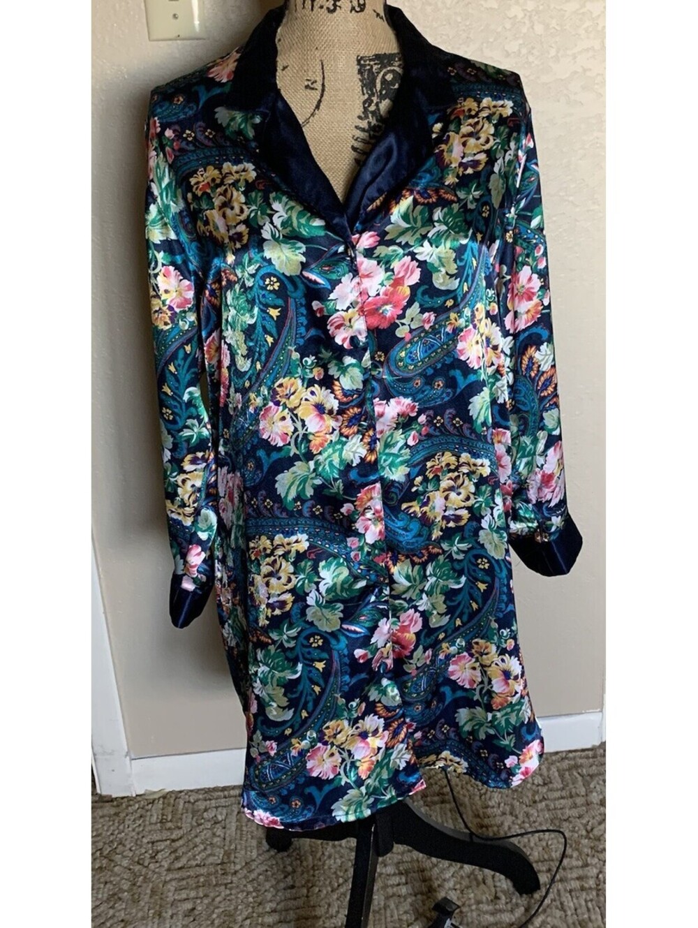 Victorias Secret Vtg Gold Label Blue Floral Button Shirt Nightgown Sz S Satin